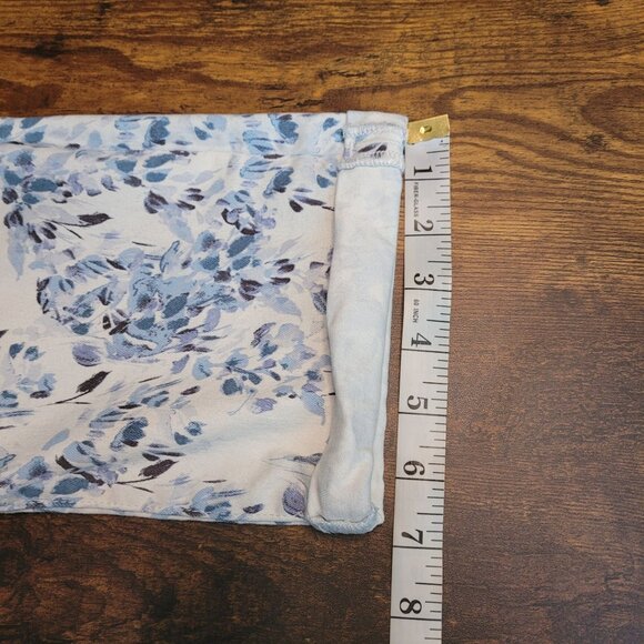 NYDJ Jeans Womens 8 P Floral Capri Mid Rise Cuffed Lift Tuck Tech Tummy Control - Picture 11 of 12